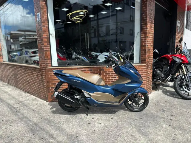 Moto Honda PCX 160 2023 DLX ABS