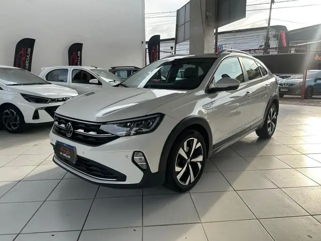 Carro Volkswagen Nivus 2024 Highline 200 TSI