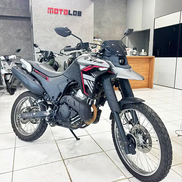 Moto Yamaha XTZ 250 Lander 2025 Connected