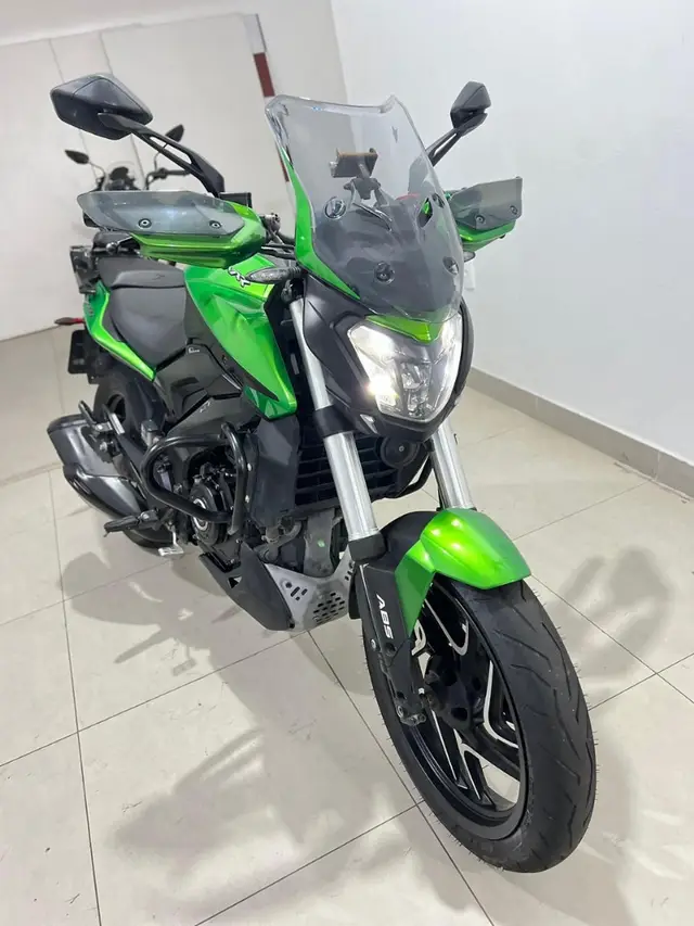 Moto Bajaj Dominar 400 2025 DOMINAR 400
