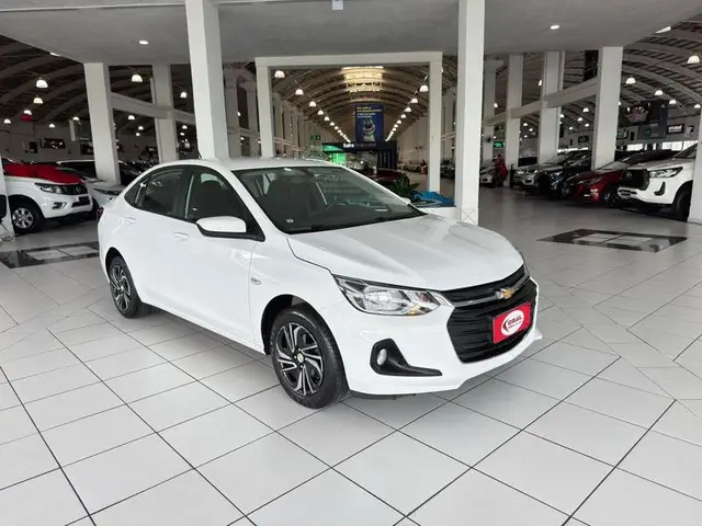 Carro Chevrolet Onix Plus 2025 LT 1.0