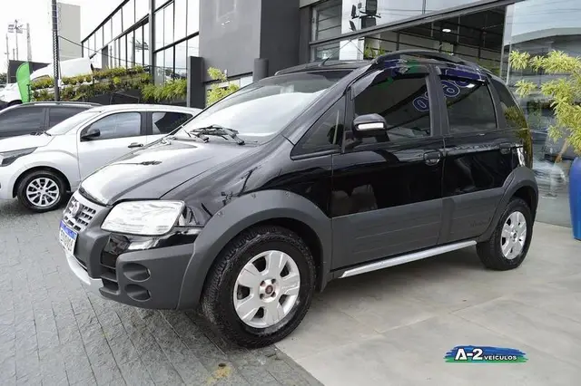 Carro Fiat Idea 2010 Adventure 1.8 (Flex)