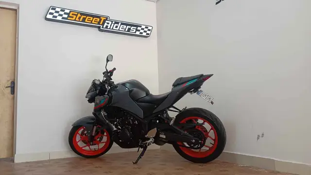 Moto Yamaha MT-03 2022 ABS