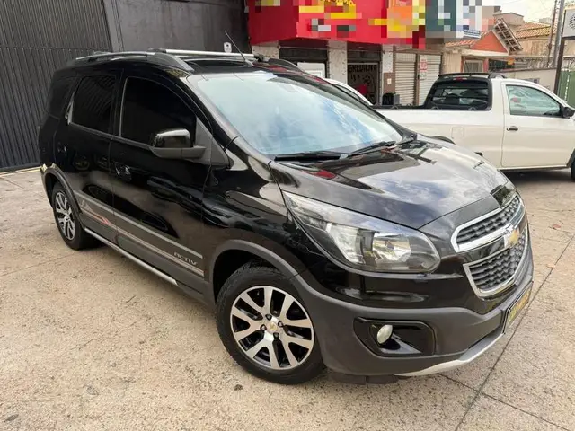 Carro Chevrolet Spin 2017 Activ 1.8 (Flex) (Aut)