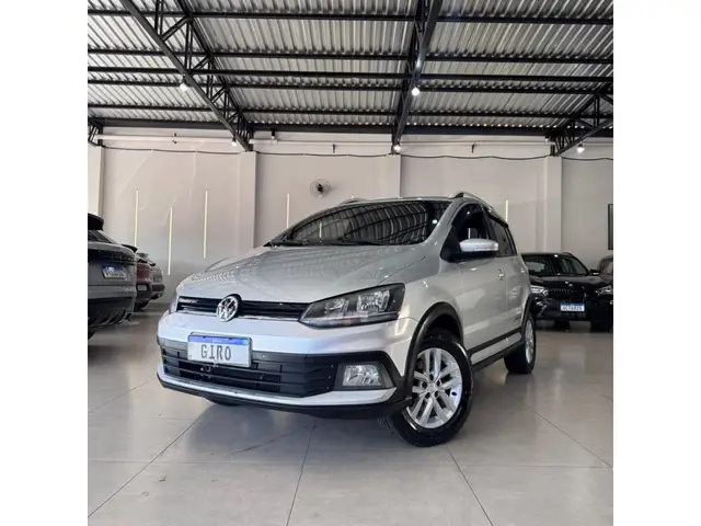 Carro Volkswagen CrossFox 2016 1.6 16v MSI I-Motion (Flex)