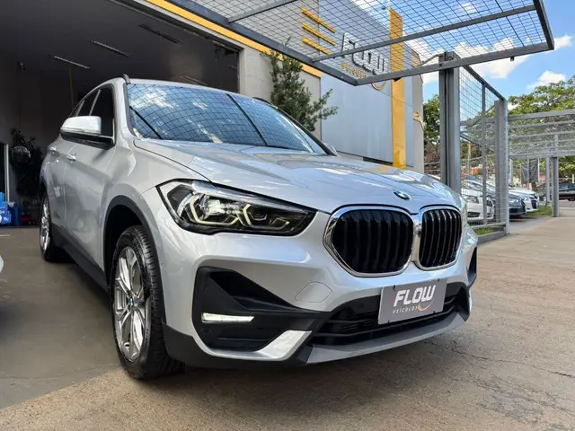 Carro BMW X1 2021 sDrive20i X-Line 2.0 Turbo (Flex) (Aut)