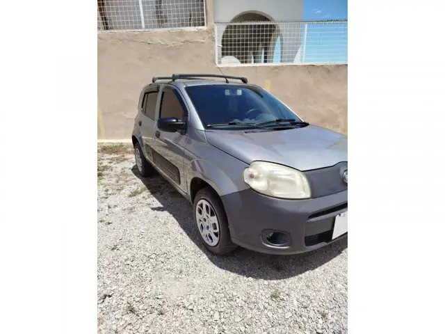 Carro Fiat Uno 2011 Vivace 1.0 8V (Flex) 4p