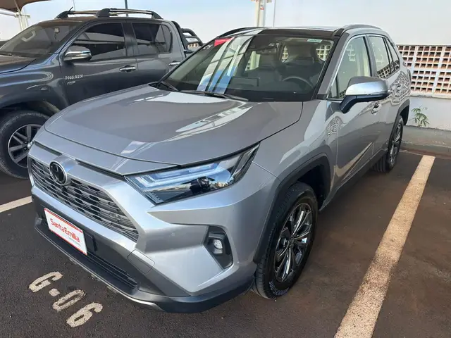 Carro Toyota RAV4 2025  SX Connect 2.5 (Híbrido)
