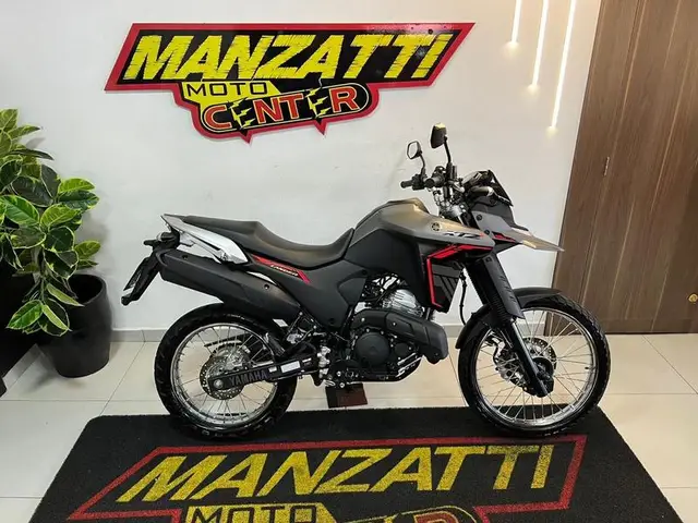 Moto Yamaha XTZ 250 Lander 2025 Connected