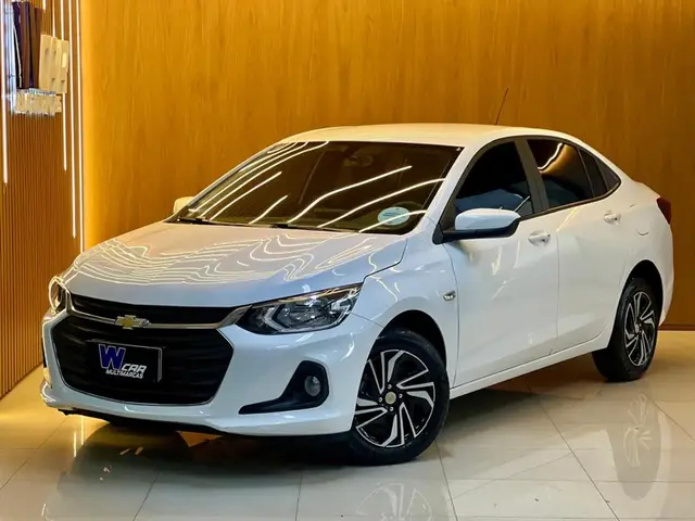 Carro Chevrolet Onix Plus 2025 LT 1.0 Turbo