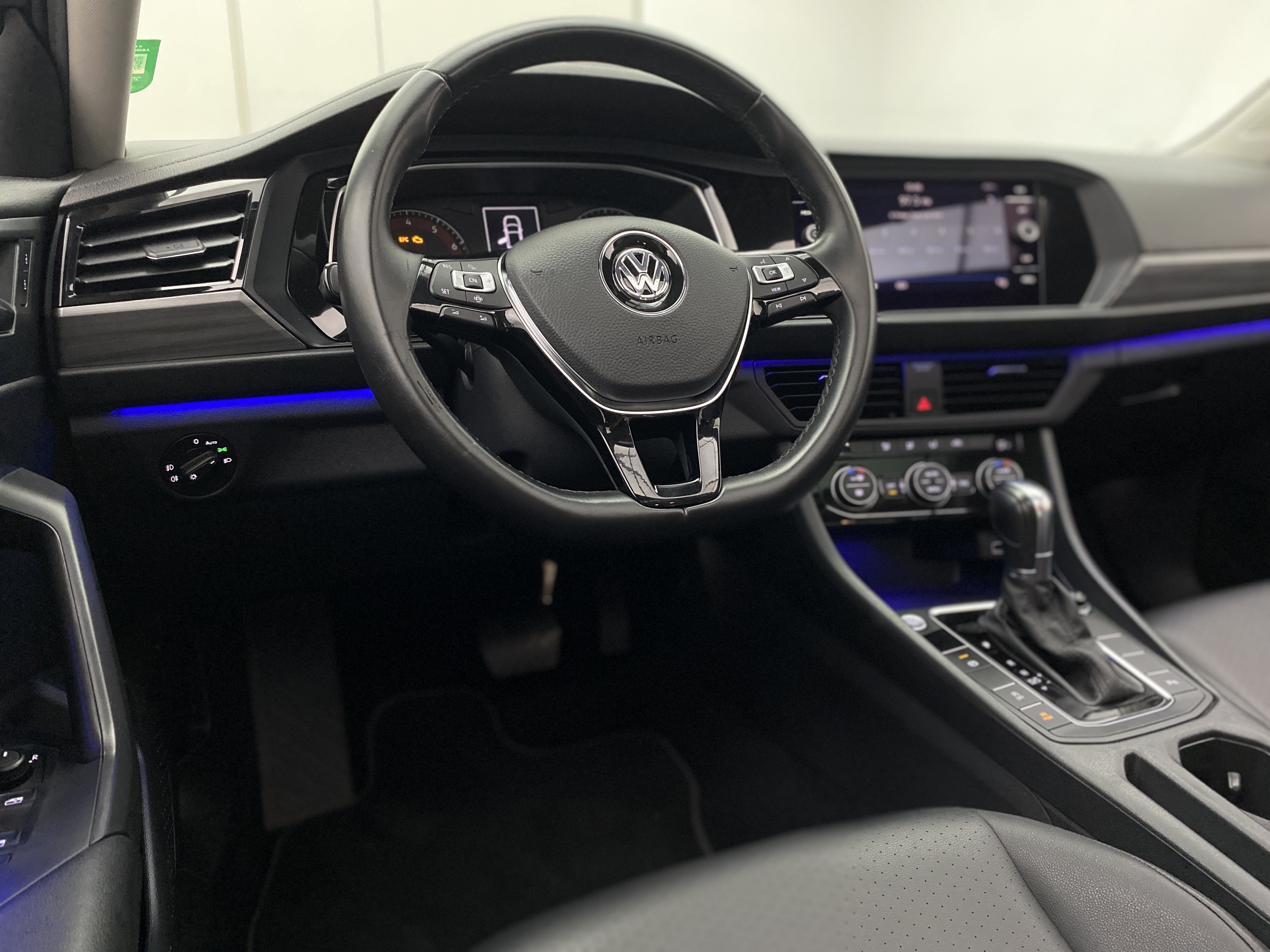 VW - Volkswagen-Jetta-1.4 TSI Comfortline Tiptronic