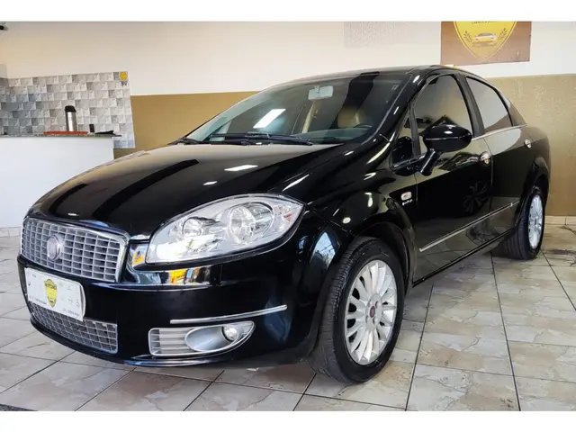 Carro Fiat Linea 2010 HLX 1.9 16V Dualogic (Flex)