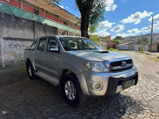 Carro Toyota Hilux Cabine Dupla 2010 Hilux SR 4X2 3.0 (cab dupla)