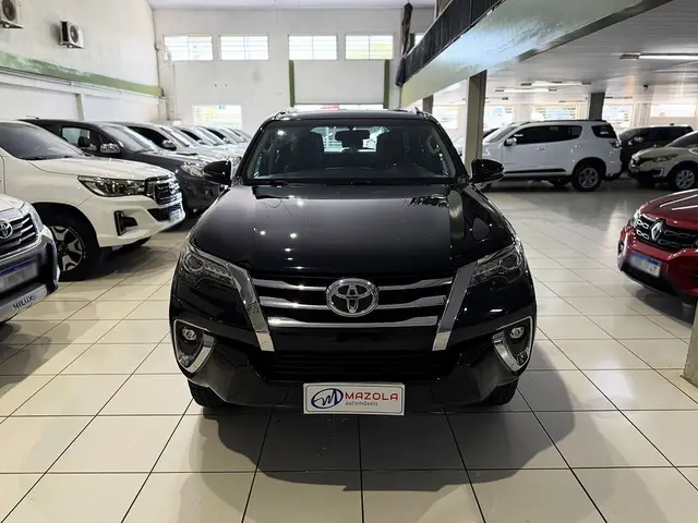 Carro Toyota SW4 2020 2.8 TDI SRX 7L 4x4 (Aut) (Diesel)