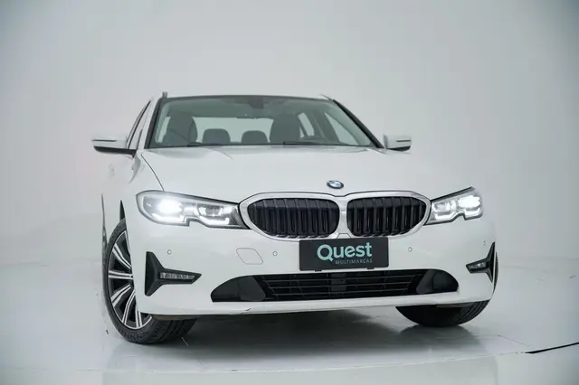 Carro BMW 320i 2022 320i Sport ActiveFlex