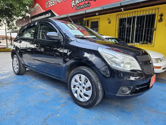 Carro Chevrolet Agile 2010 LT 1.4 8V (Flex)