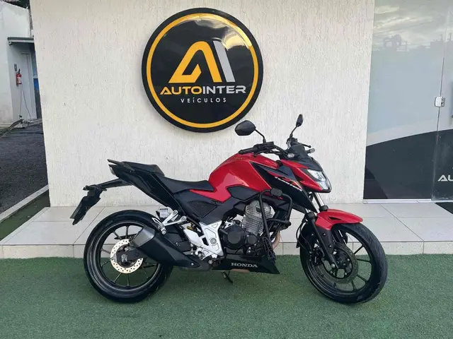 Moto Honda CB 300F Twister 2023 (CBS)