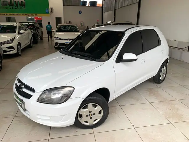 Carro Chevrolet Celta 2015 LT 1.0 (Flex)