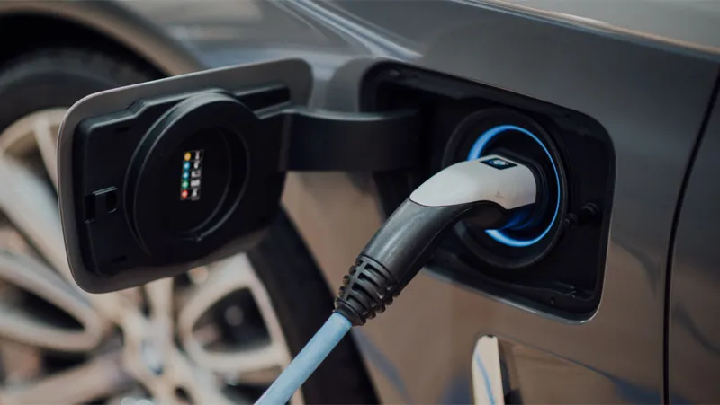 Nova lei para carros elétricos e híbridos em SP não beneficia quase ninguém