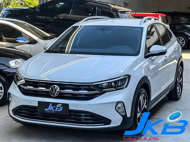 Carro Volkswagen Nivus 2024 Highline 200 TSI