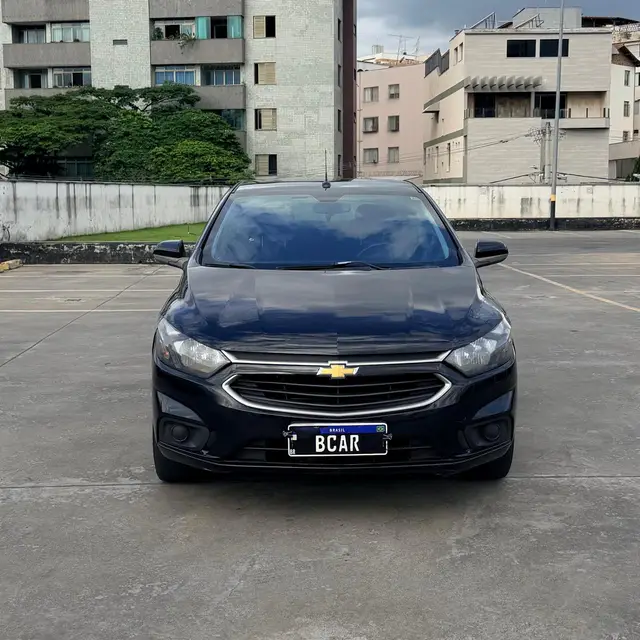 Carro Chevrolet Onix 2018 1.4 LT SPE/4 (Aut)
