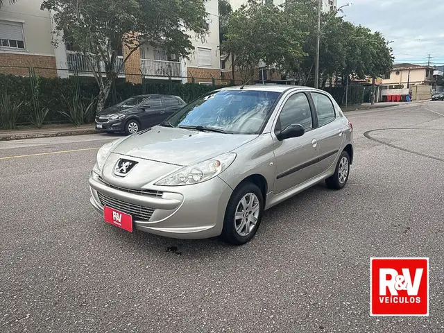 Carro Peugeot 207 2012 Hatch XR 1.4 8V (flex) 4p