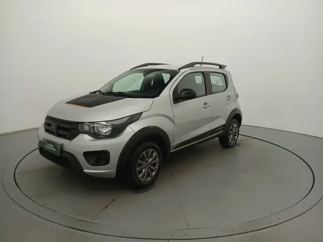 Carro Fiat Mobi 2024 Trekking 1.0
