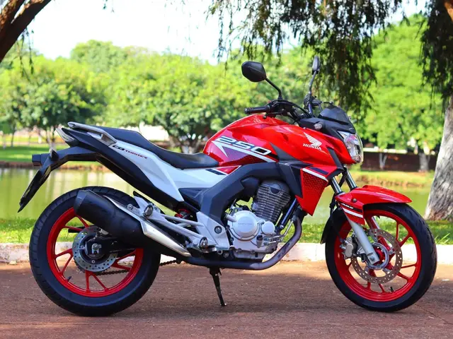 Moto Honda CB 250F Twister 2022 ABS