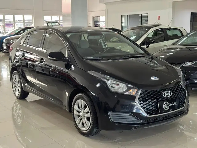 Carro Hyundai HB20S 2019 1.0 Unique (Flex)