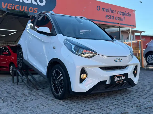 Carro CAOA Chery iCar 2023 EQ1 TECH (Elétrico)