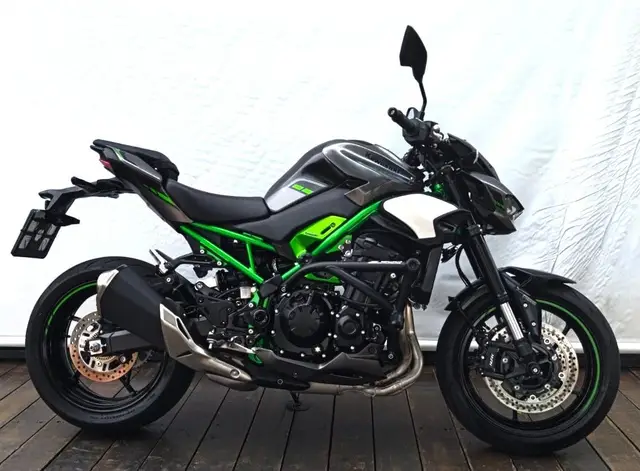 Moto Kawasaki Z 900 2026 ABS