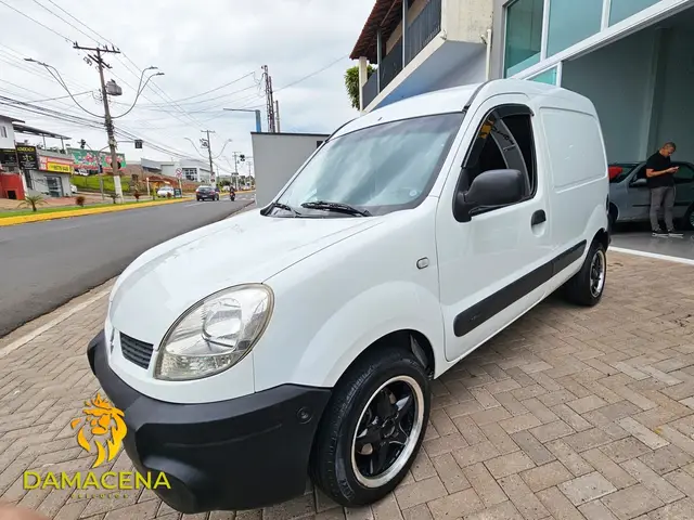 Carro Renault Kangoo Express 2009 1.6 16V Hi-Flex (com porta lateral corr.)