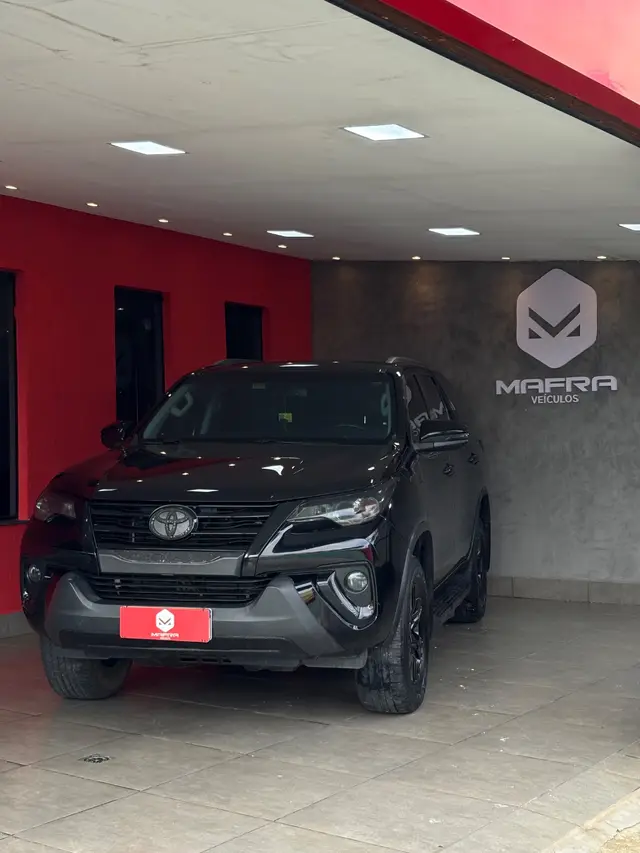 Carro Toyota Hilux Cabine Dupla 2019 Hilux 2.7 SRV CD 4x2 (Flex) (Aut)