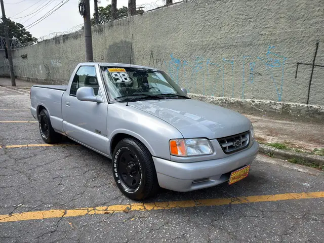 Carro Chevrolet S10 Cabine Simples 1998 S10 Luxe 4x2 4.3 SFi V6 (Cab Simples)