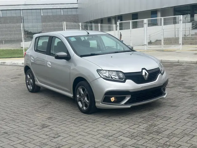 Carro Renault Sandero 2017 GT line Hi-Power 1.6 8V