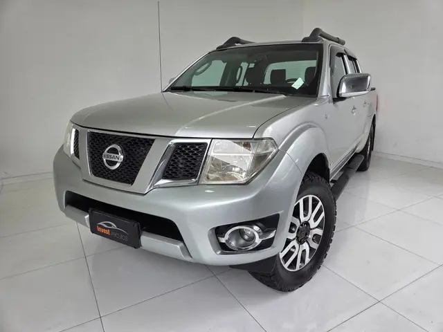 Carro Nissan Frontier 2014 2.5 TD CD 4x4 SL (Aut)