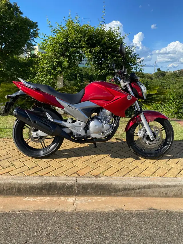 Moto Yamaha YS 250 Fazer 2013 FAZER L. EDITION /BLUEFLEX