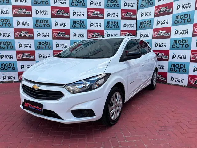 Carro Chevrolet Onix 2019 1.4 Advantage SPE/4 (Aut)