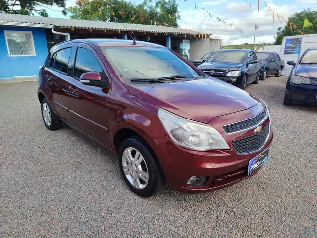 Carro Chevrolet Agile 2011 LTZ 1.4 8V (Flex)