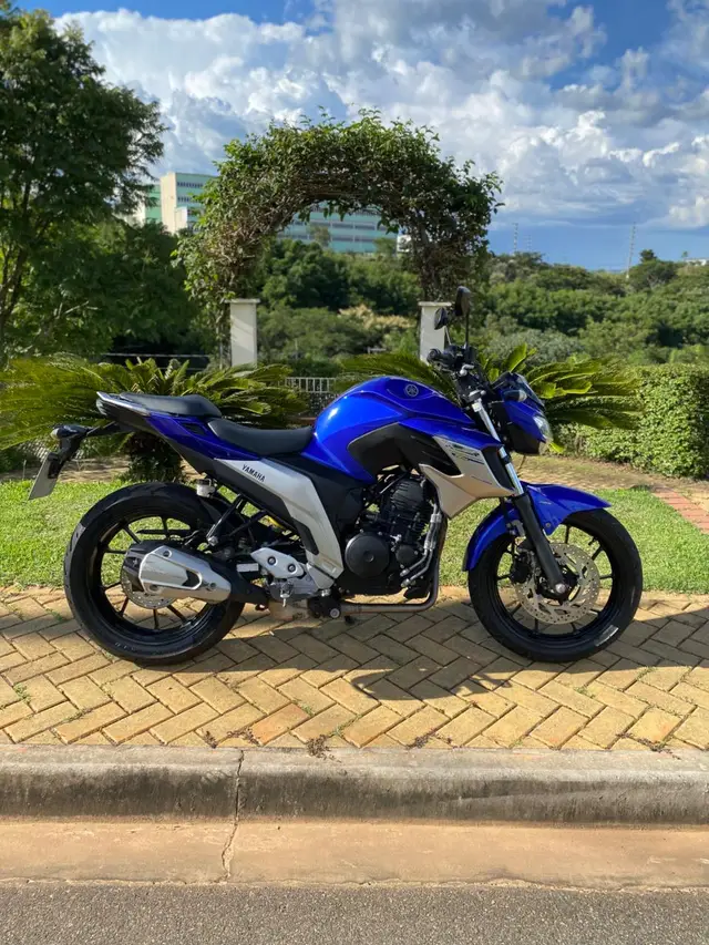 Moto Yamaha Fazer FZ25 2021 ABS