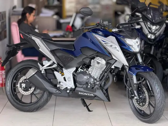 Moto Honda CB 300F Twister 2026 ABS