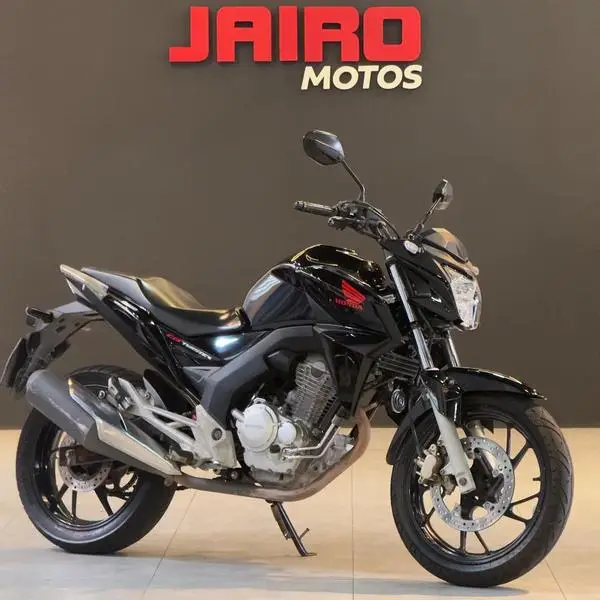 Moto Honda CB 250F Twister 2016 Standard