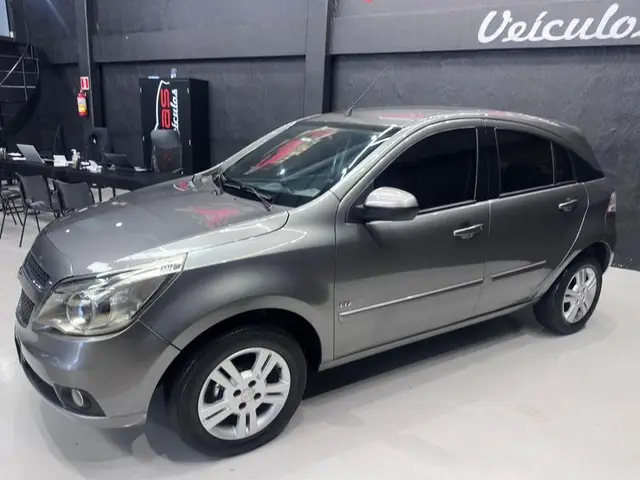 Carro Chevrolet Agile 2011 LTZ 1.4 8V (Flex)