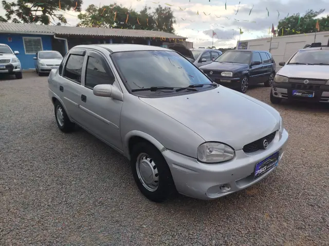 Carro Chevrolet Corsa Sedan 2002 Super Milenium 1.0 MPFi 16V