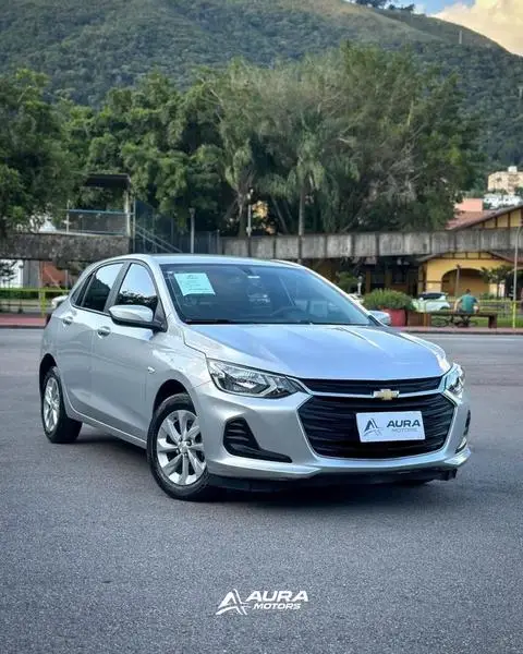 Carro Chevrolet Onix 2023 LT 1.0
