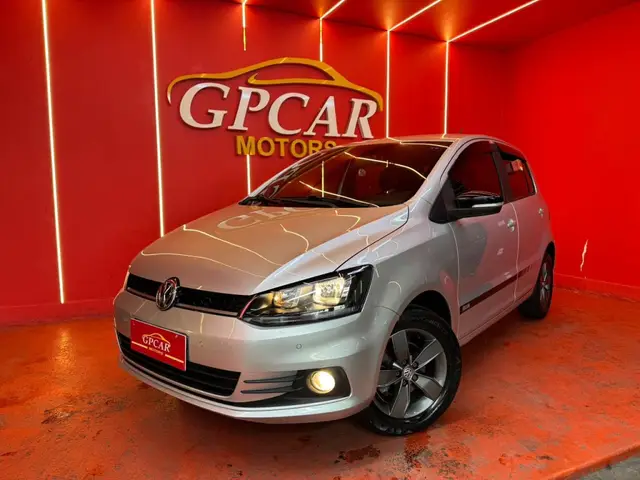 Carro Volkswagen Fox 2017 1.6 MSI Run (Flex)