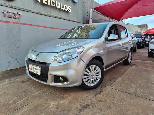 Carro Renault Sandero 2013 Privilege 1.6 16V (Flex)(aut)