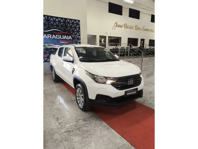 Carro Fiat Strada 2025 Freedom 1.3 Flex 8V CD