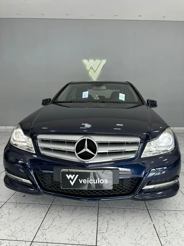 Carro Mercedes-Benz C 200  2013 Avantgarde 1.8 CGI Turbo