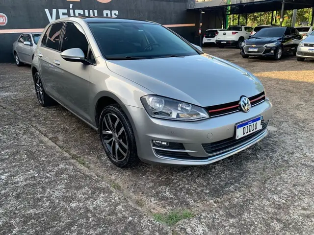 Carro Volkswagen Golf 2017 Highline Tiptronic 1.4 TSi (Flex)